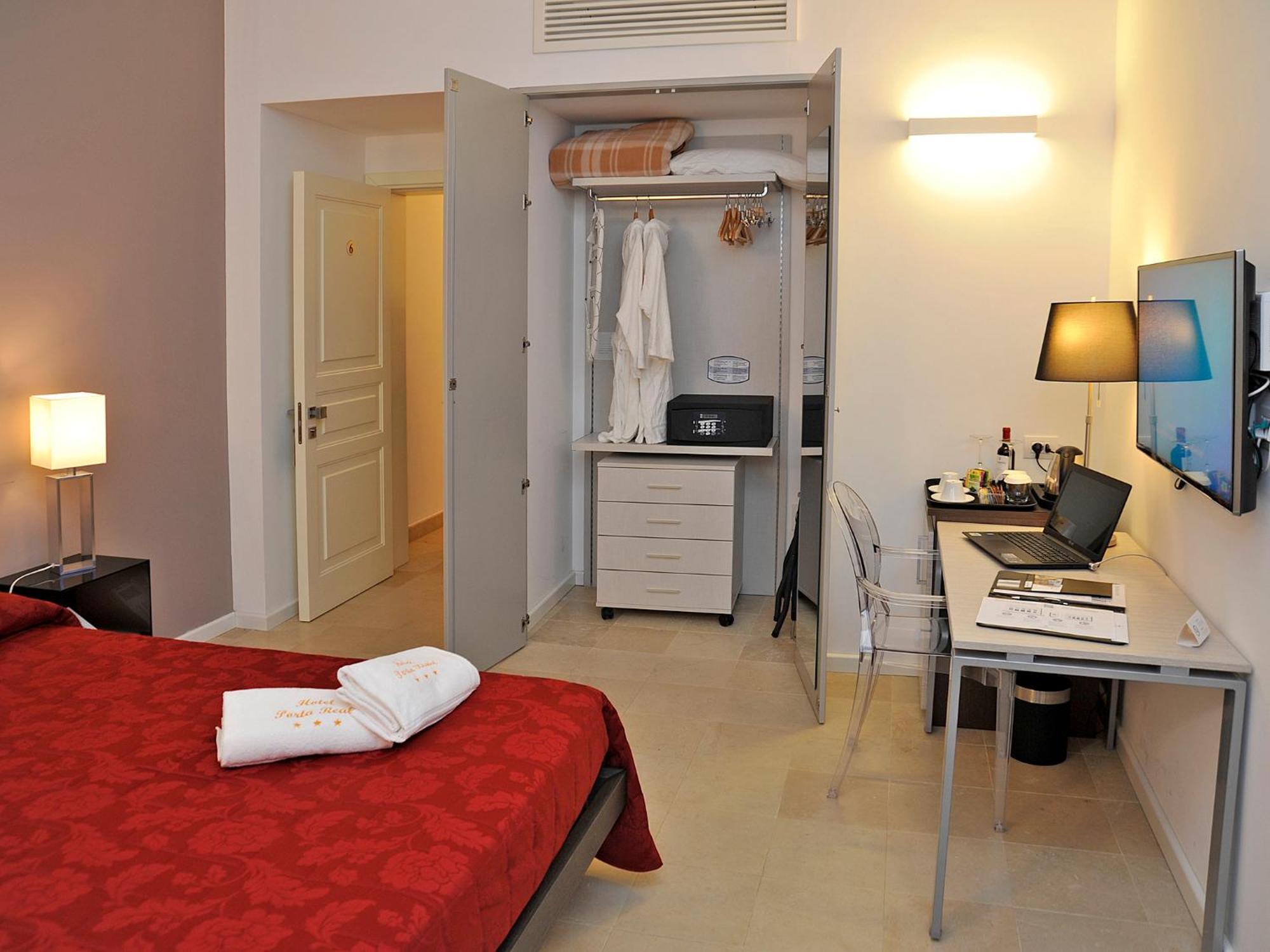 Hotel Porta Reale Noto Pokoj fotografie